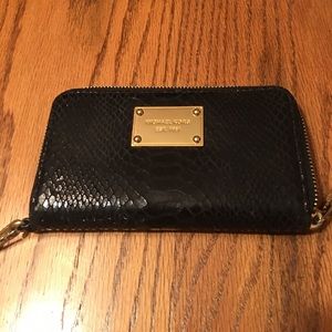 Black Michael Kors Wallet